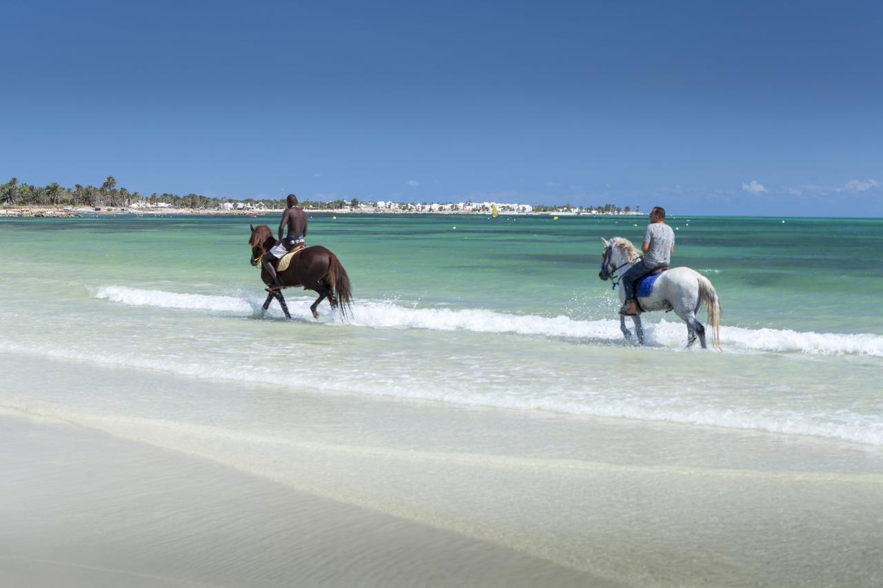Hari Club Beach Resort Aghir Екстер'єр фото