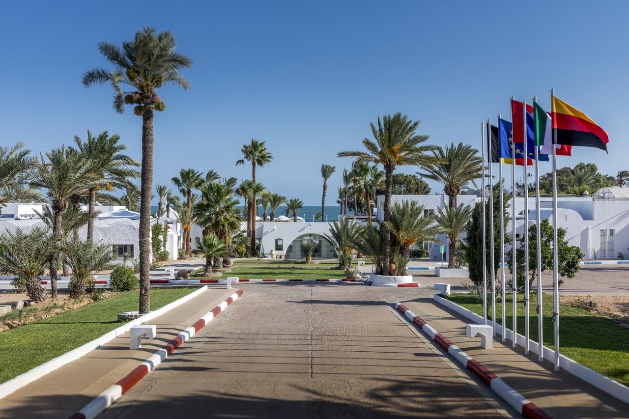 Hari Club Beach Resort Aghir Екстер'єр фото