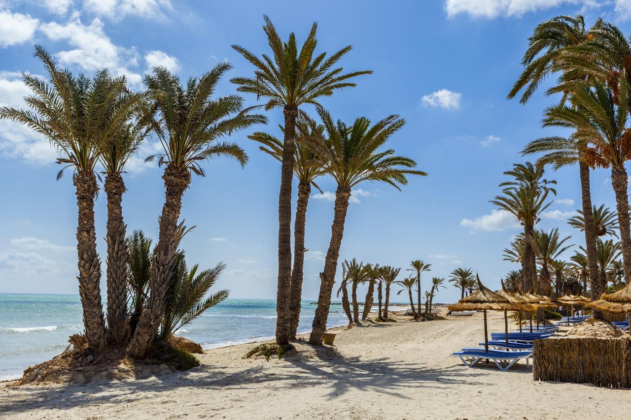 Hari Club Beach Resort Aghir Екстер'єр фото